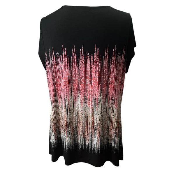 Liz Claiborne. EC. Draping neckline and cap sleeve pullover top. Size X-Large - Picture 5 of 6